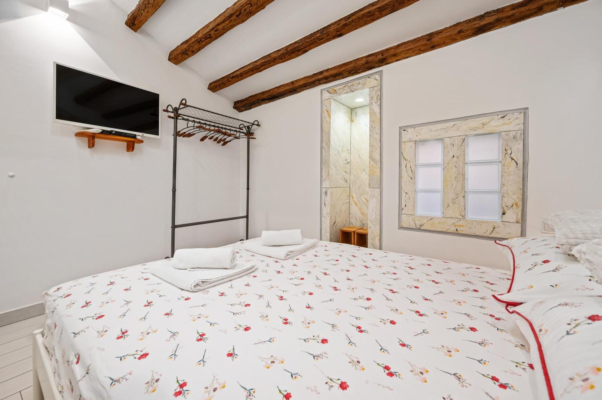 Apartman Tutto Bene Rovinj Exterior photo